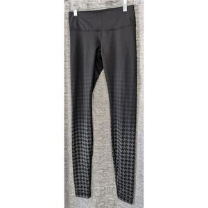 Lululemon Leggings 4 Black‎ Long Length Mid Rise